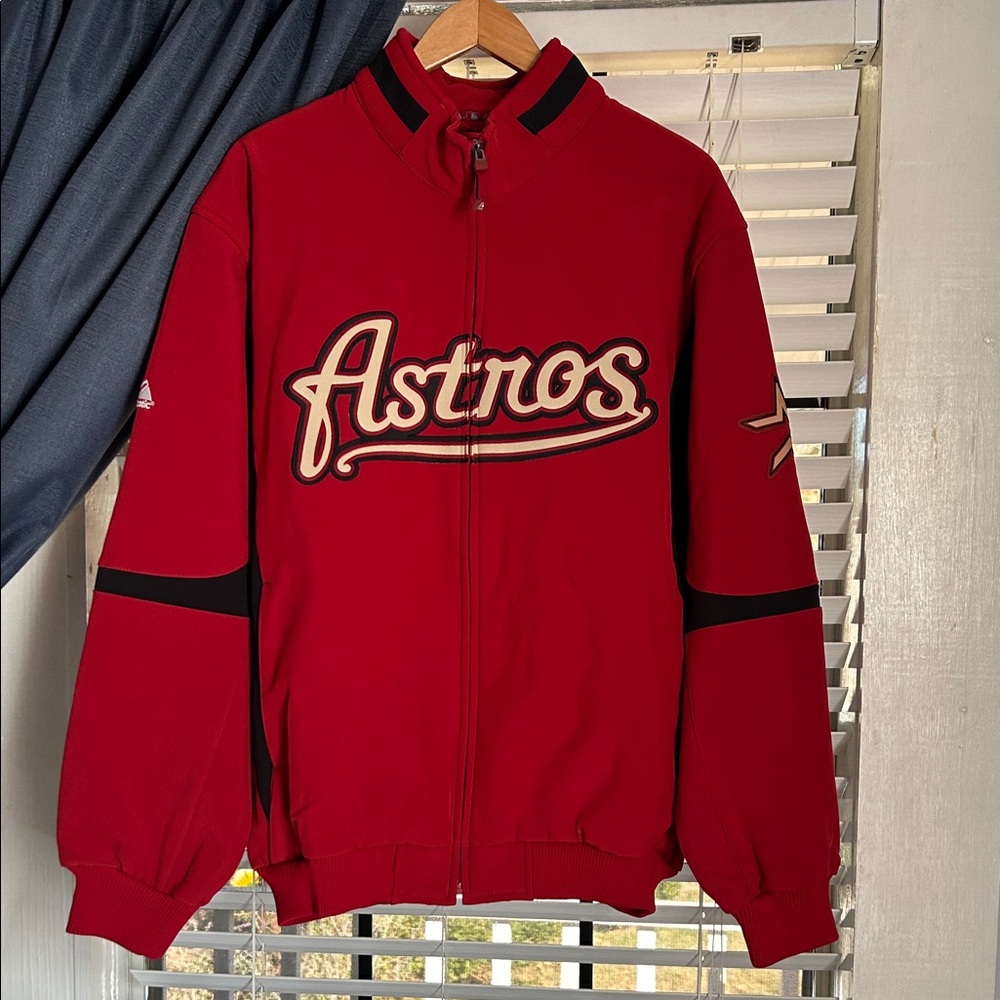 New w/o tag Men’s Vintage Houston Astros red Jacket majestic therma base size XL